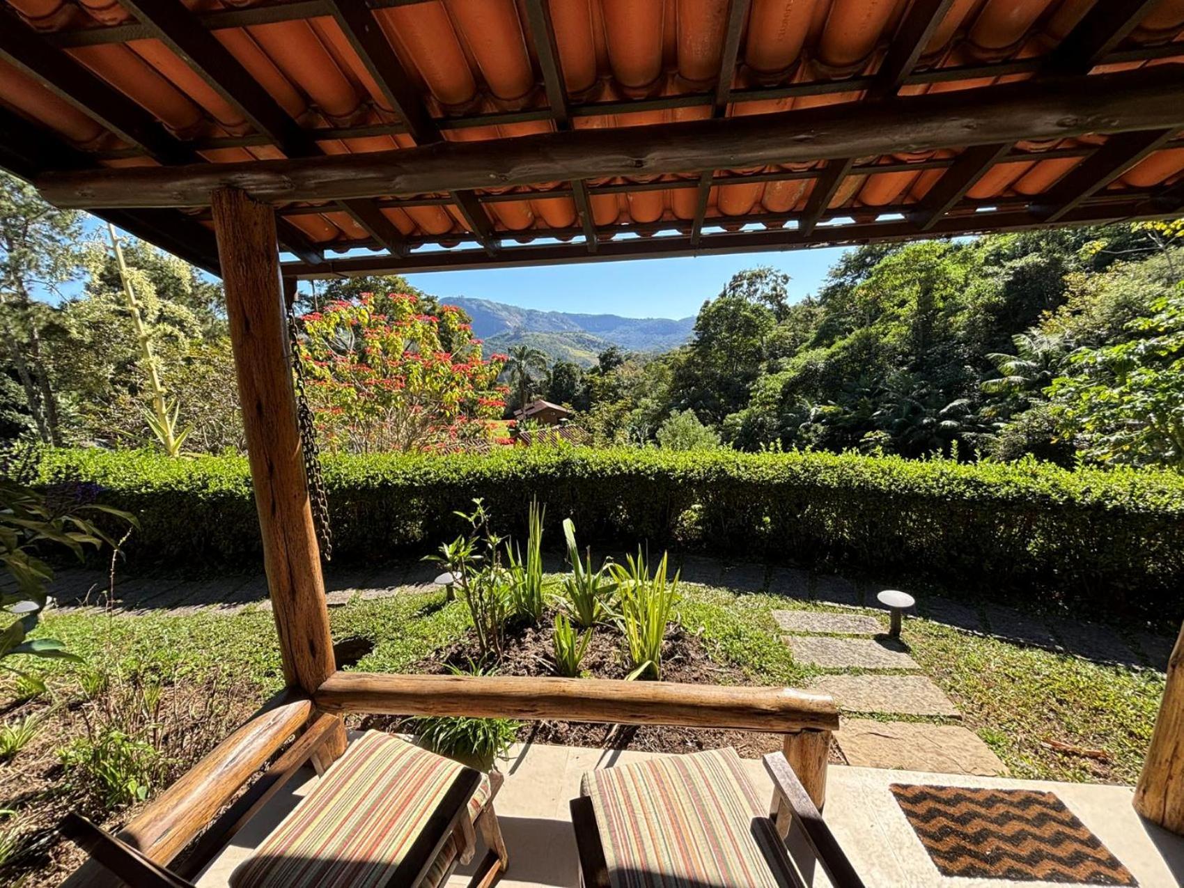 Auberge Suisse Pousada Нова-Фрибургу Экстерьер фото