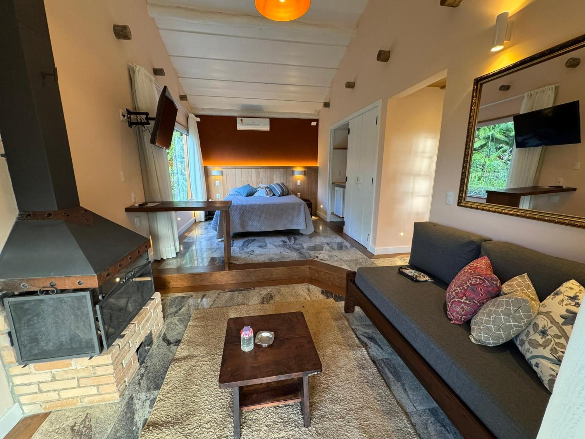 Auberge Suisse Pousada Нова-Фрибургу Экстерьер фото